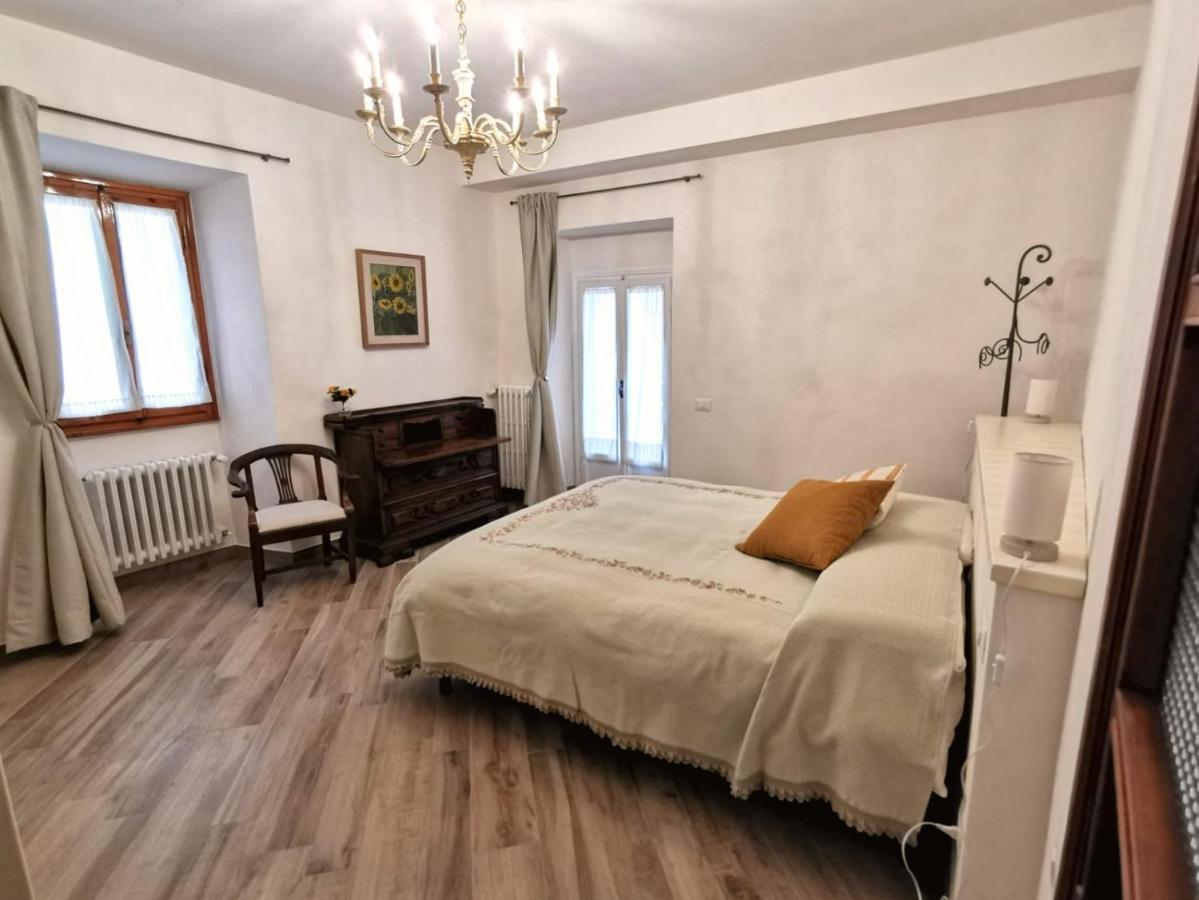 Casa Remo - Dolce Soggiorno Nella Piazza Di Greve Greve in Chianti Exterior foto